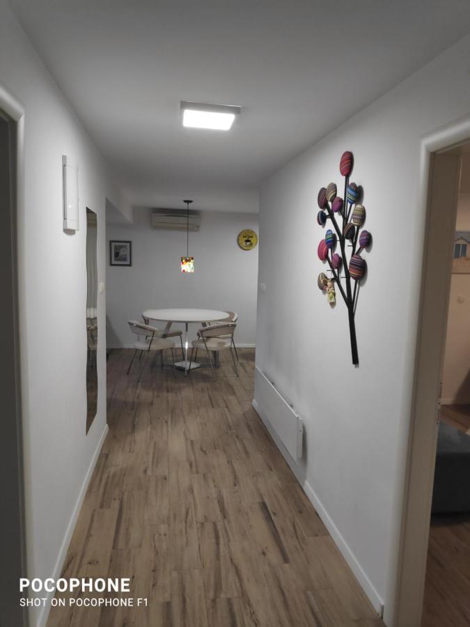 Garden apartment Vanya Split Exteriör bild